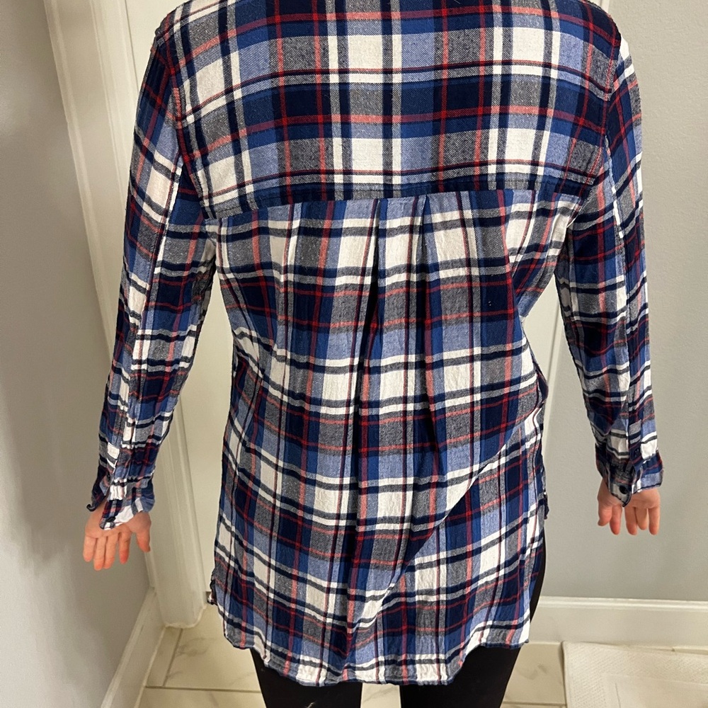 Perfect for fall button down - Picture 2 of 3